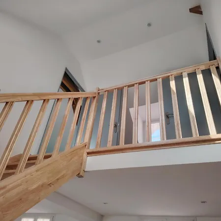 Jaux-vial 度假居 *